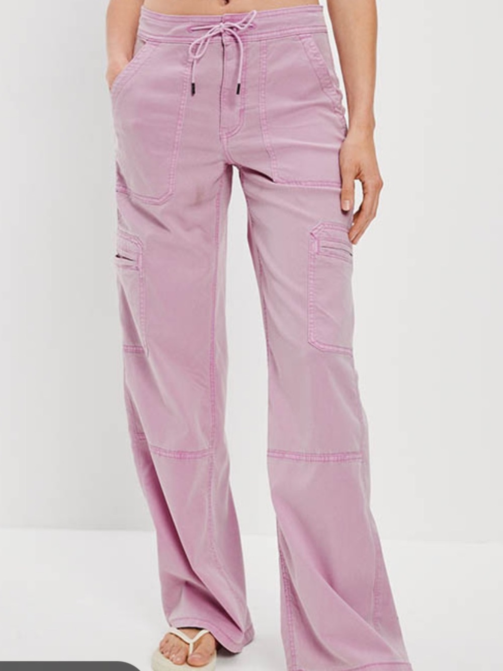 Lavender AE Wide-Leg Cargo Pants
